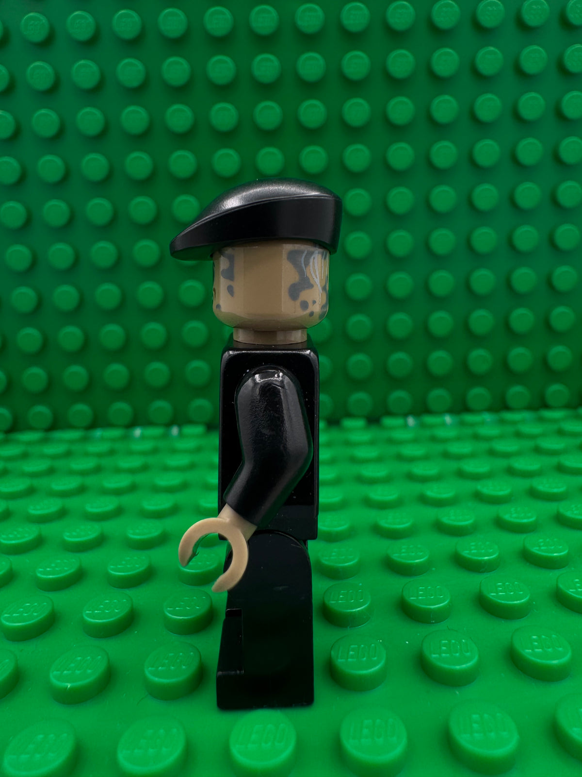 gb009 Zombie Driver - Black Jacket and Beret
