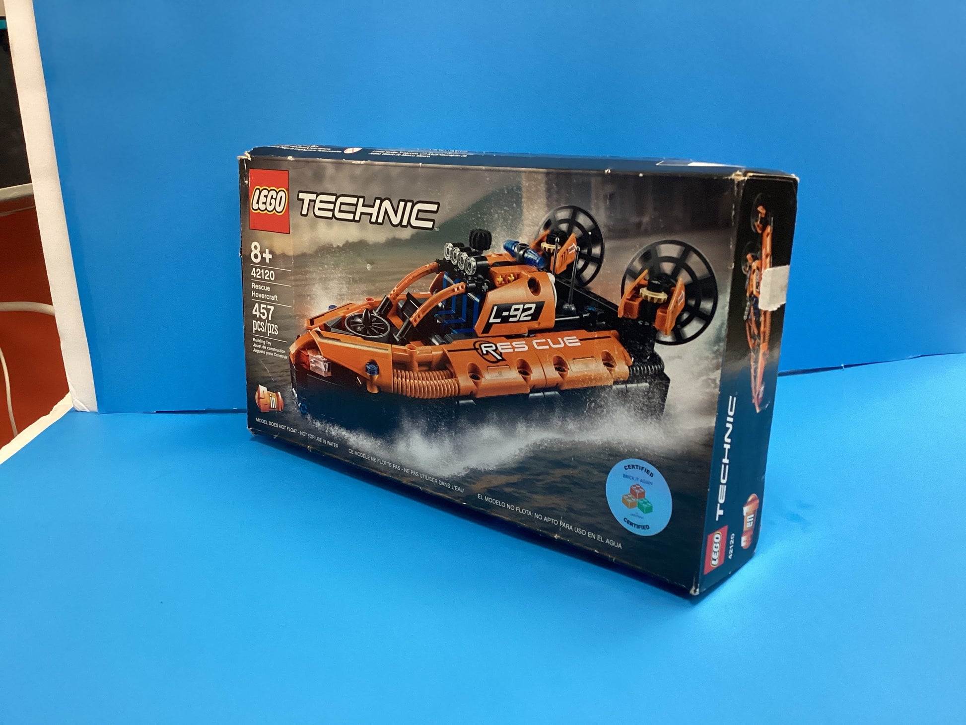 42120 Rescue Hovercraft