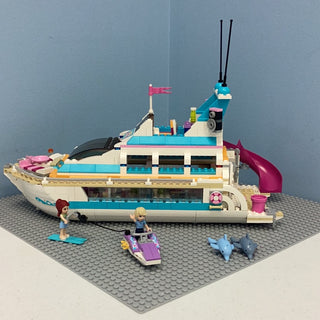 41015 Dolphin Cruiser