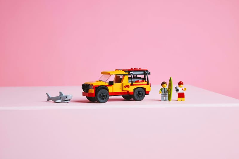 60453 LEGO® Lifeguard Beach Rescue Truck