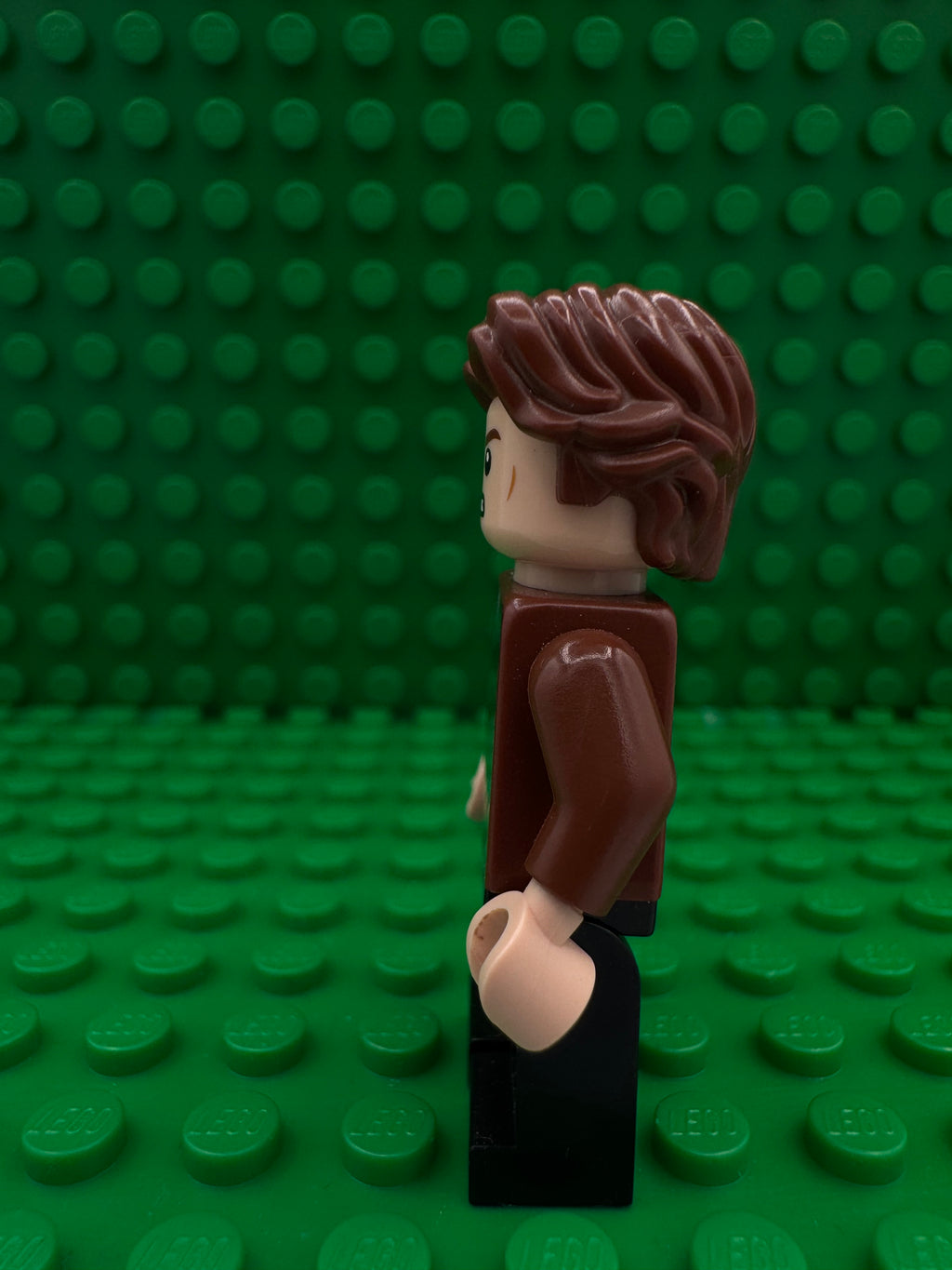 sw0921 Han Solo, Black Legs with Holster Pattern, Brown Jacket with Black Shoulders