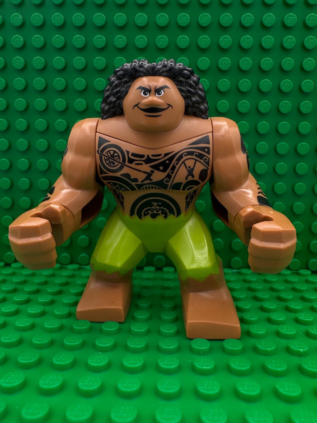 moa003 Maui (Medium Nougat)