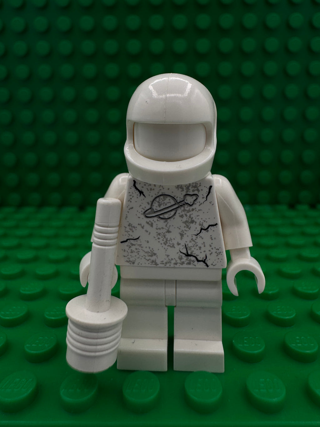 sp103 Statue - Space Police 3 Classic