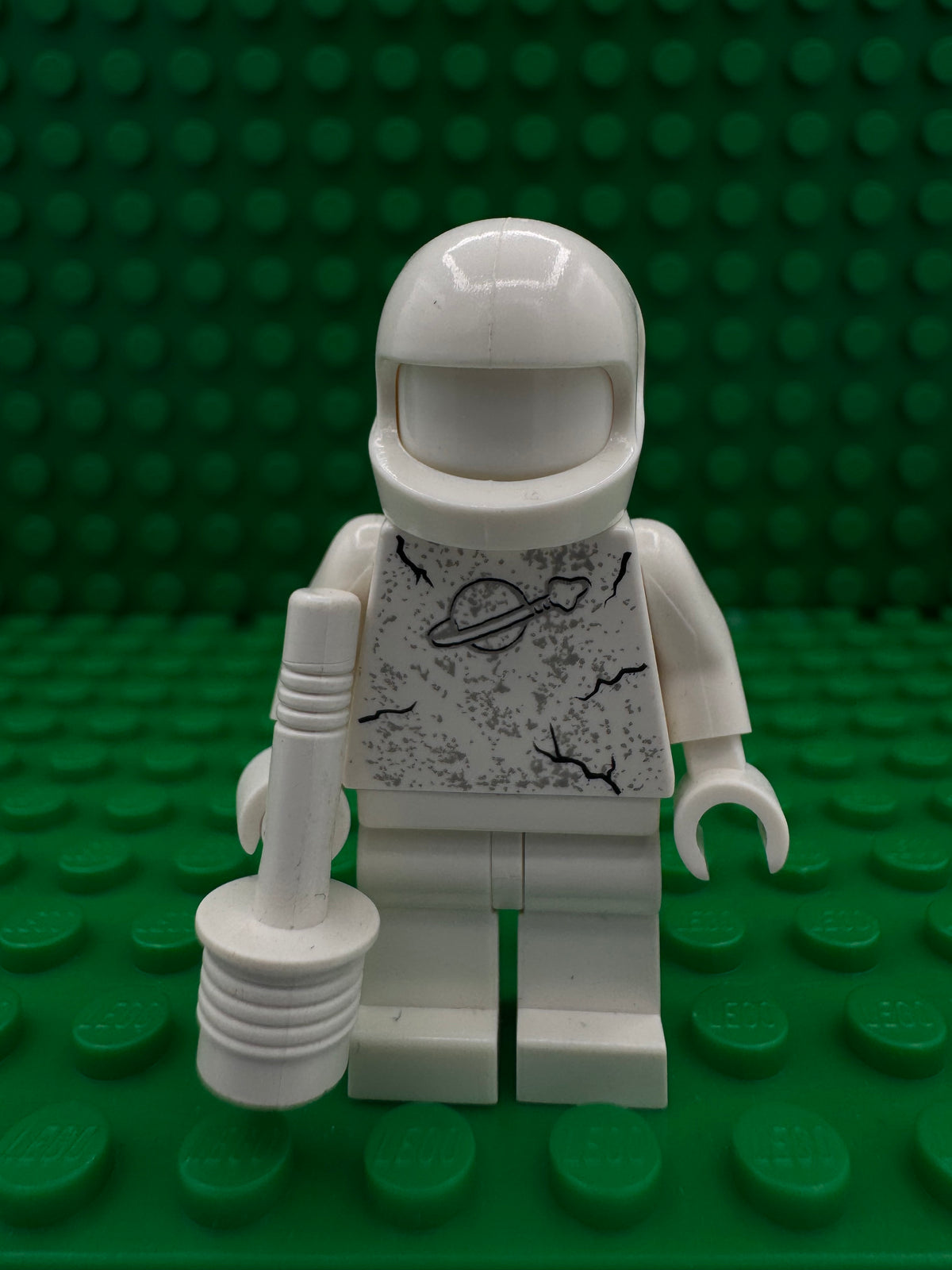 sp103 Statue - Space Police 3 Classic