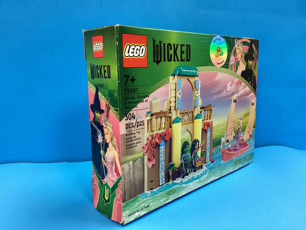 75681 LEGO® Glinda, Elphaba & Nessarose at Shiz University
