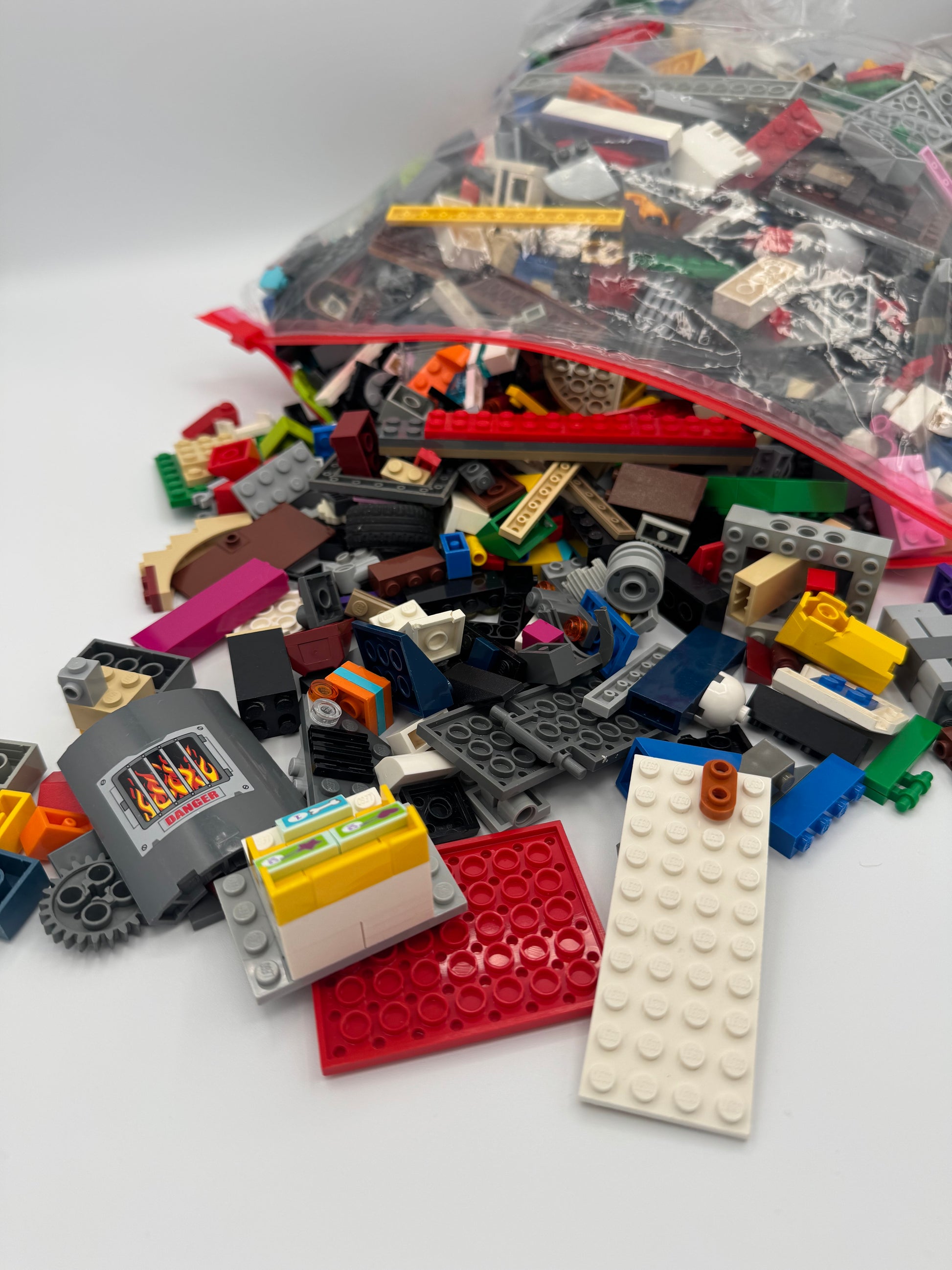 BULK LEGO BOX - BY THE POUND: 2.5, 5, 10LBS