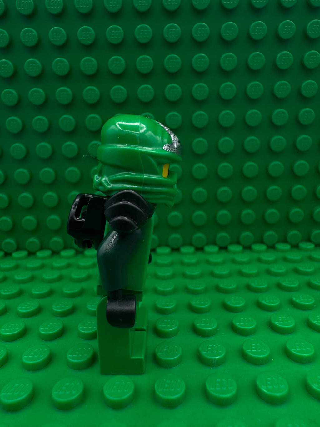njo0065 Lloyd ZX - Shoulder Armor