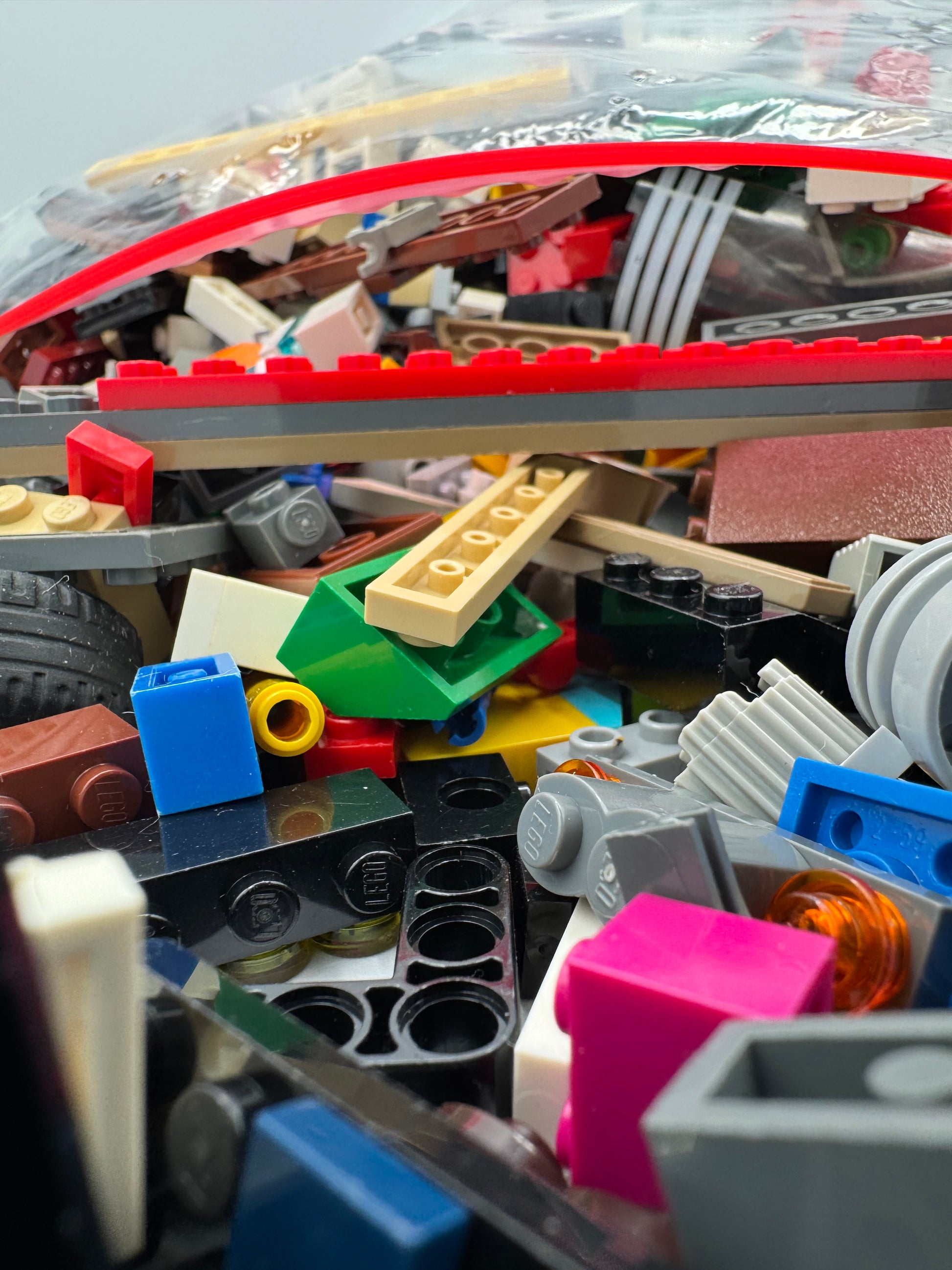 BULK LEGO BOX - BY THE POUND: 2.5, 5, 10LBS