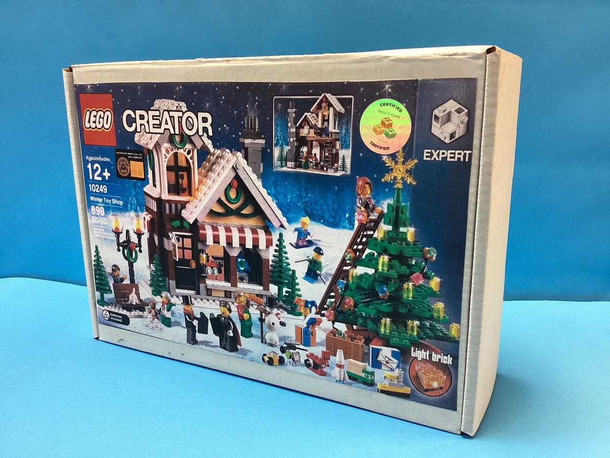 10249 Winter Toy Shop