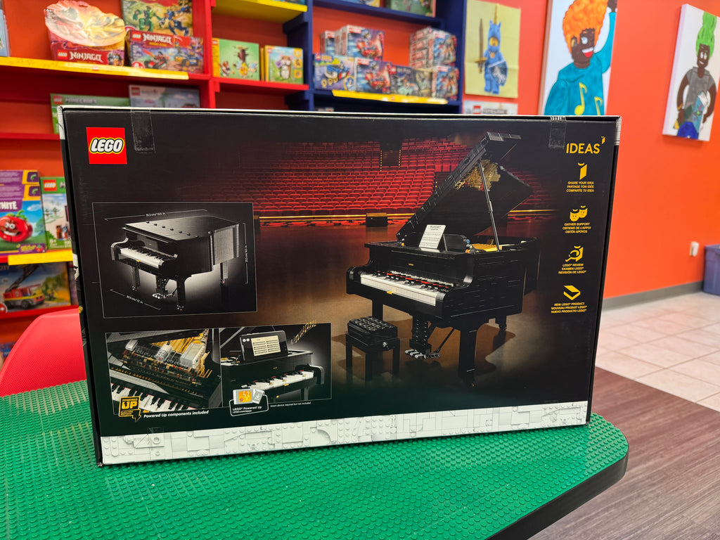21323 Grand Piano