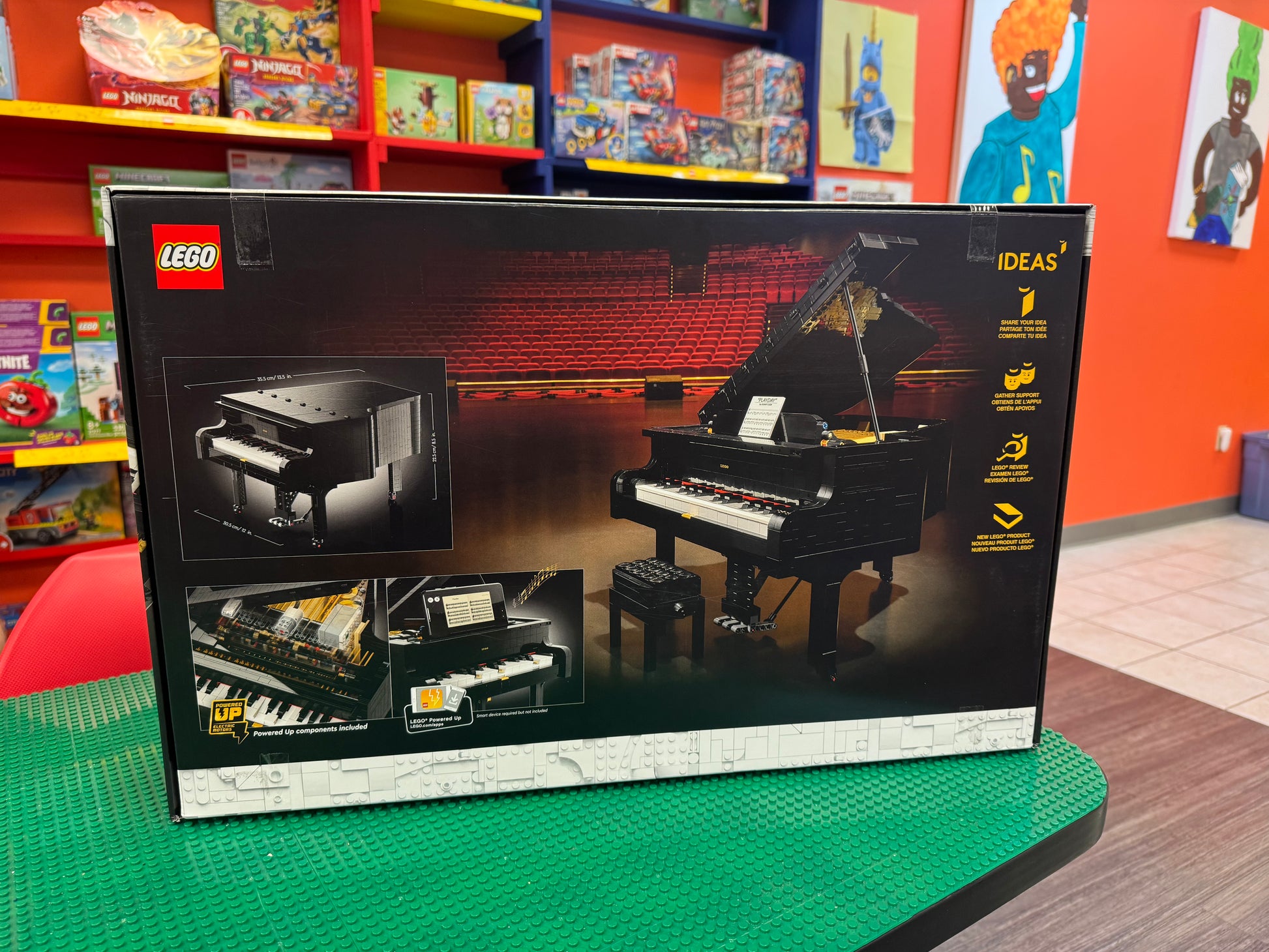 21323 Grand Piano
