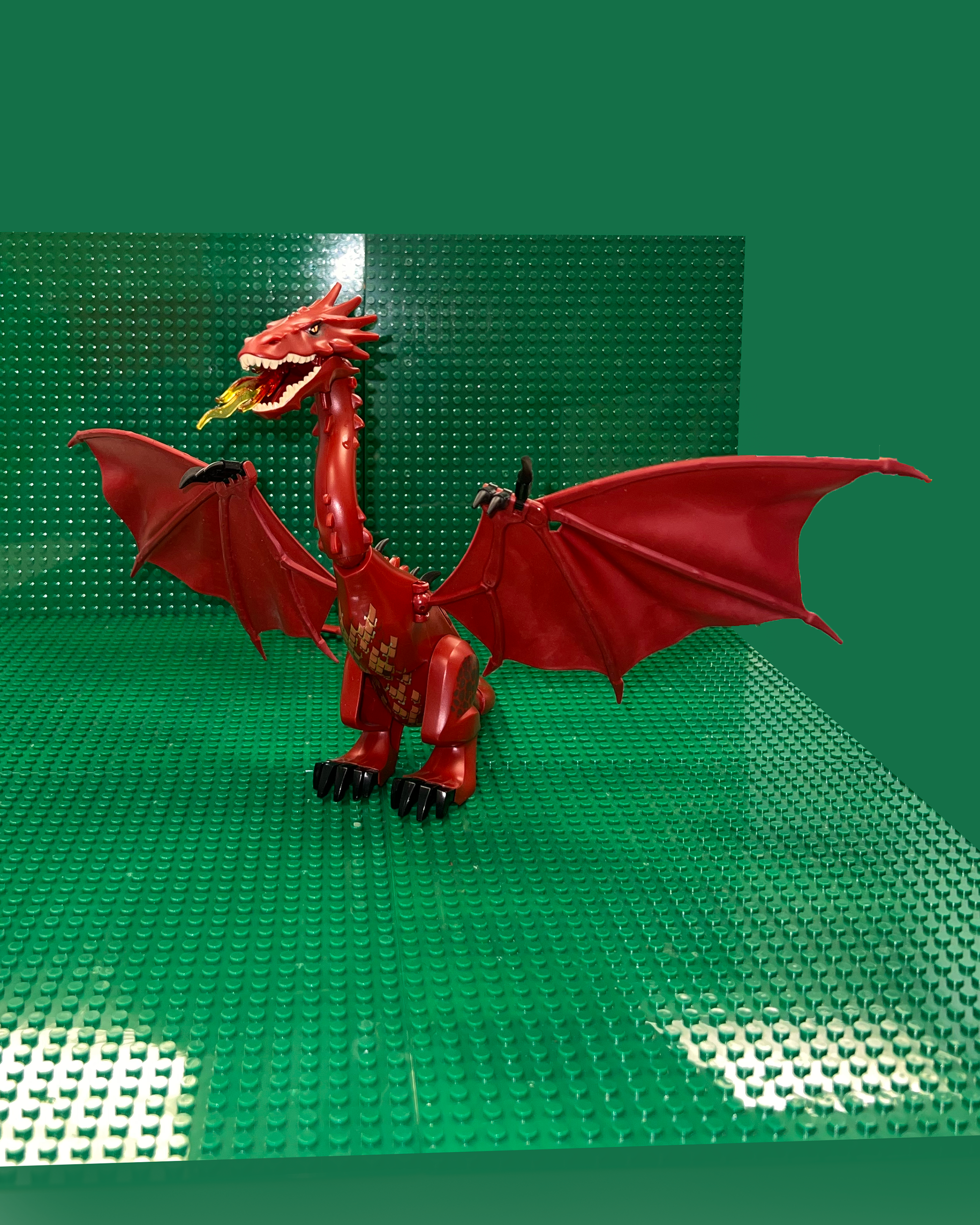 smaug01- Smaug the Dragon – LEGO The Hobbit