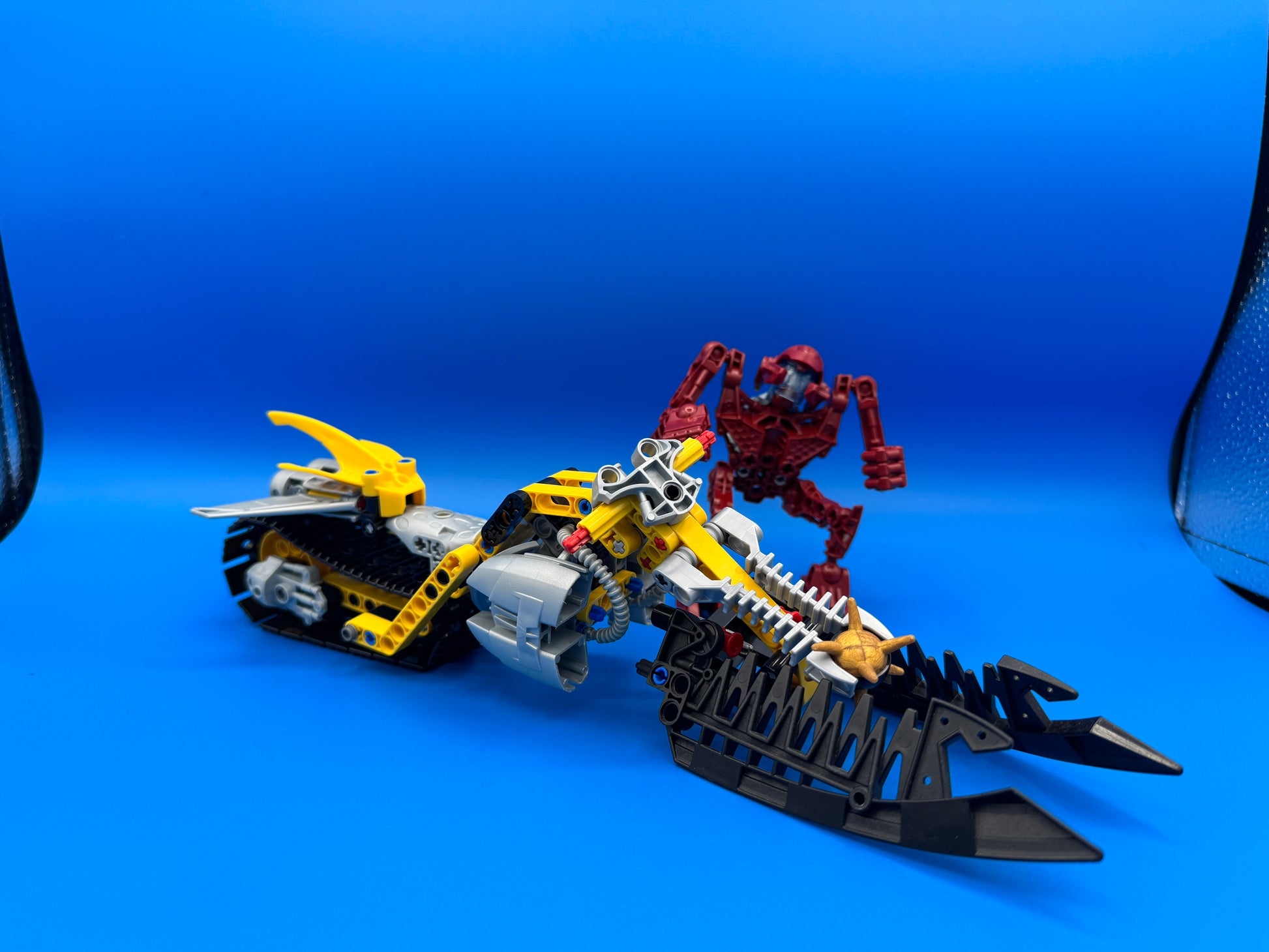 8992 Cendox V1