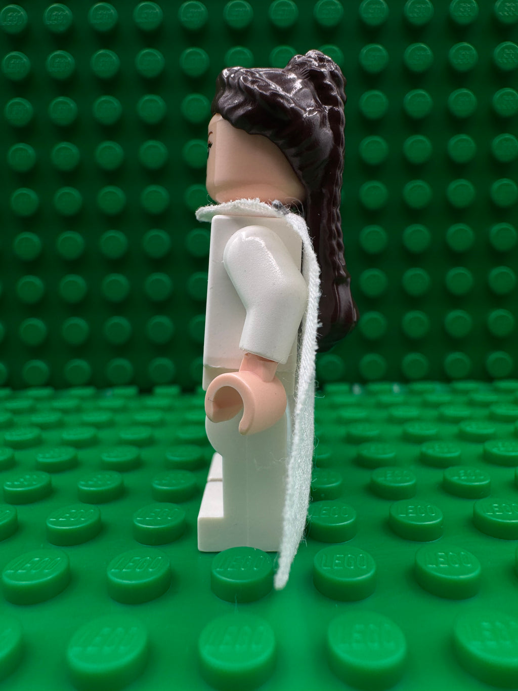 sw0371 Princess Leia - Celebration Outfit, Cape