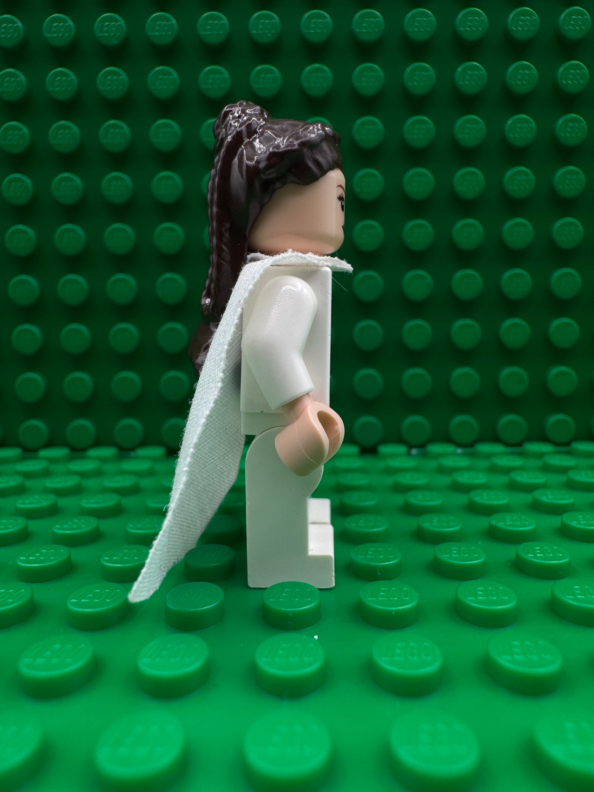 sw0371 Princess Leia - Celebration Outfit, Cape
