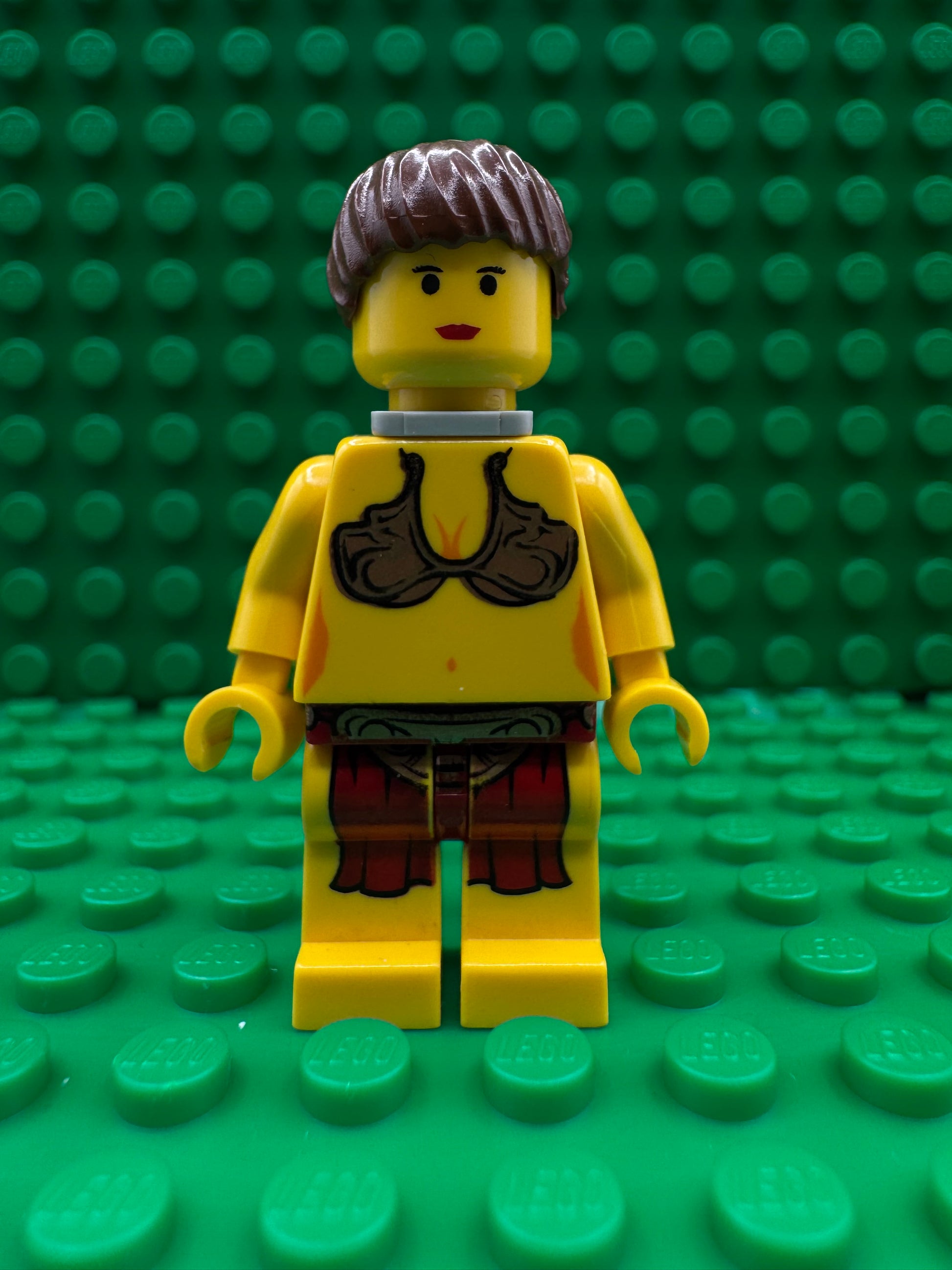 sw0070 Princess Leia - Jabba Slave Outfit, Yellow Skin, Neck Bracket
