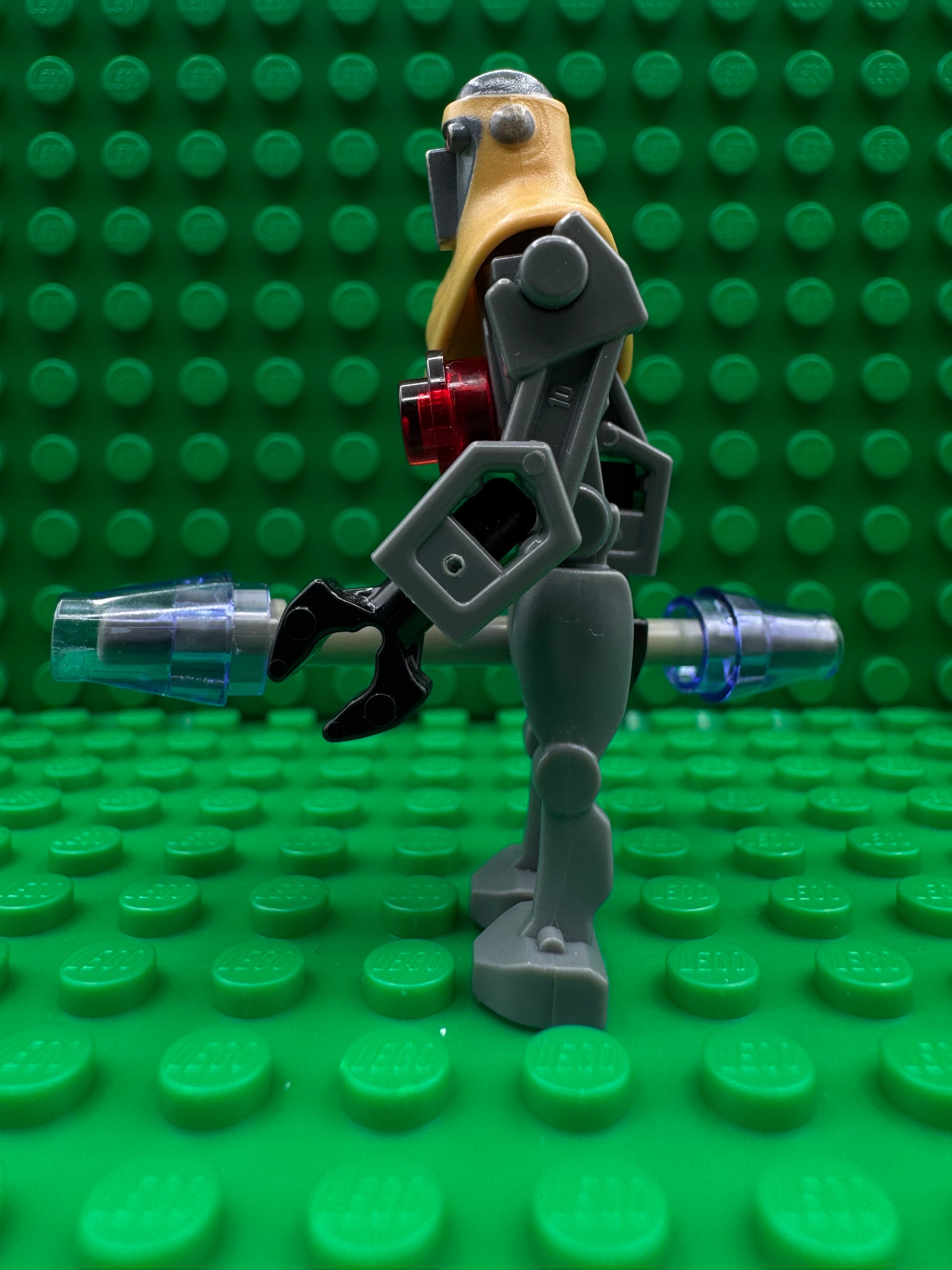 sw0190 IG-100 MagnaGuard (Magna Guard) / Magna Droid
