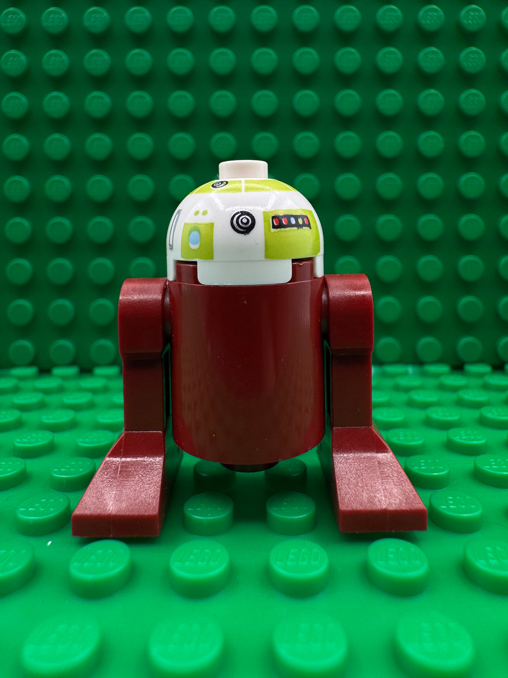 sw0231 Astromech Droid, R7-A7 - Black Rectangles