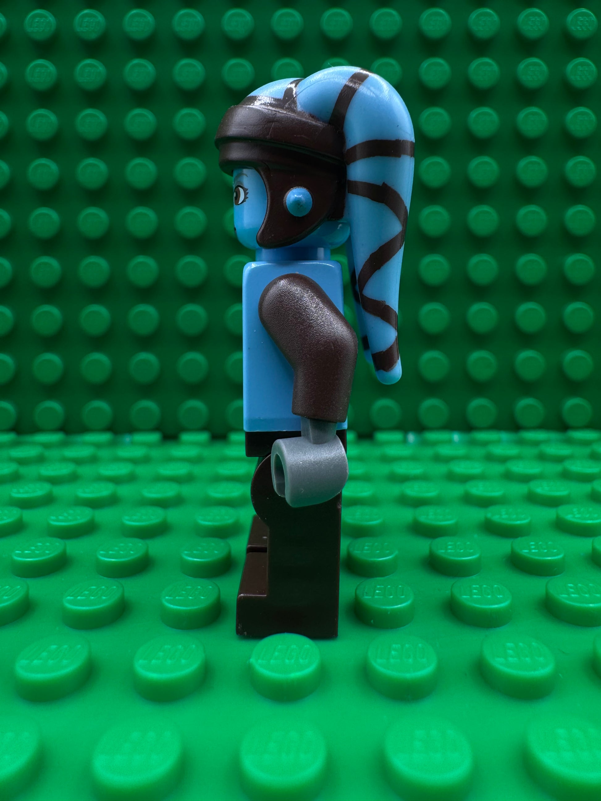 sw0284 Aayla Secura - Large Eyes