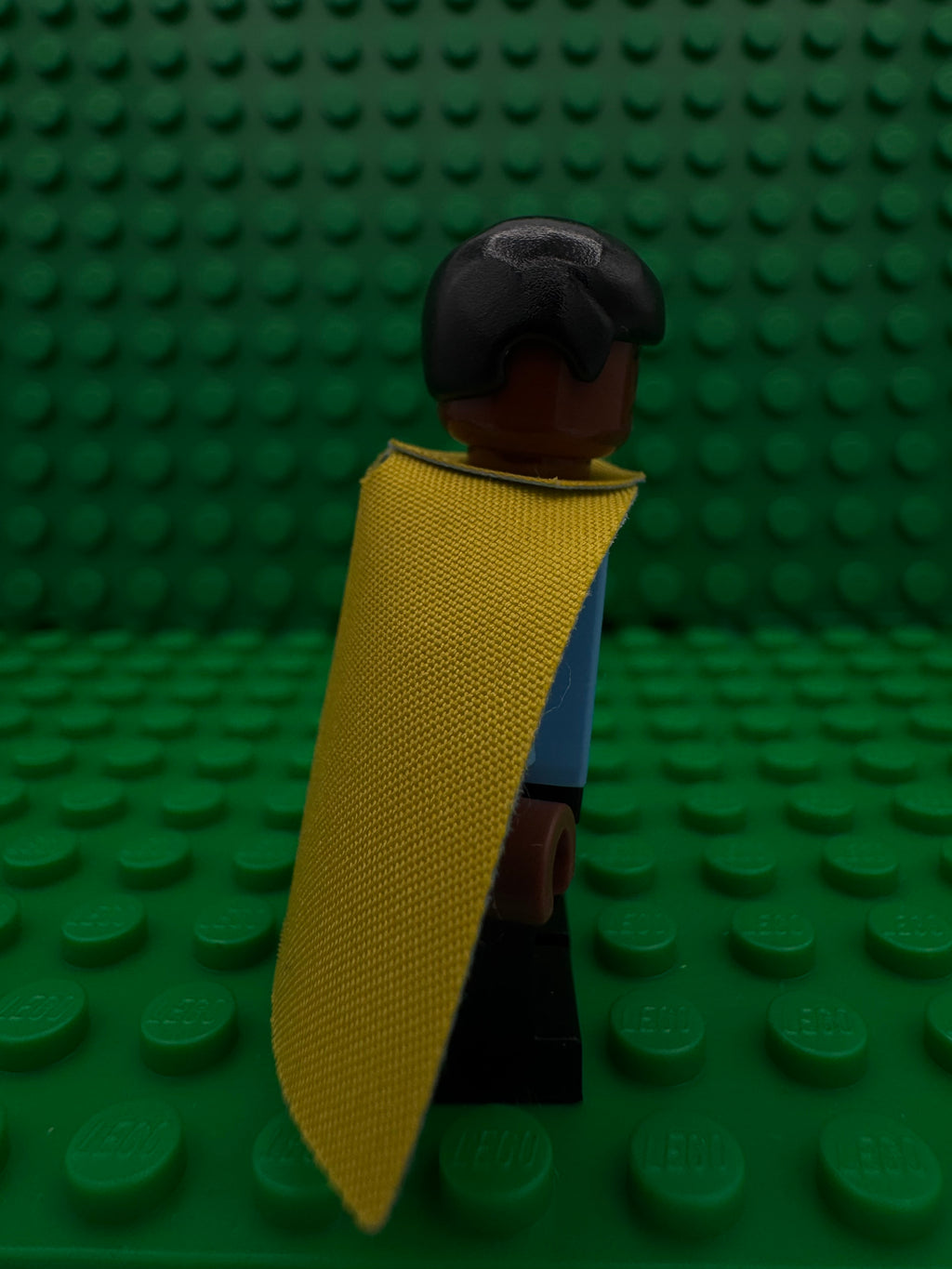 sw1027 Lando Calrissian, Cloud City Outfit (20th Anniversary Torso)