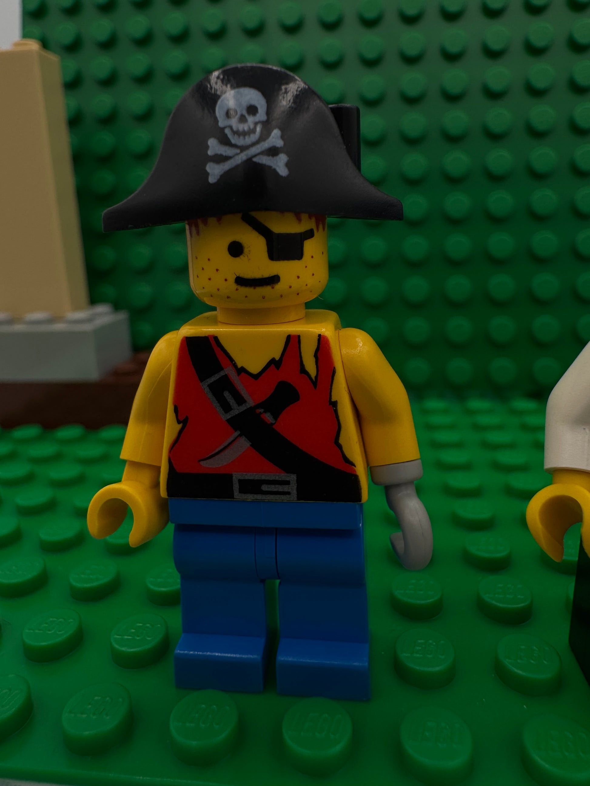 LEGO® Pirates Theme Minifigure Pack #2