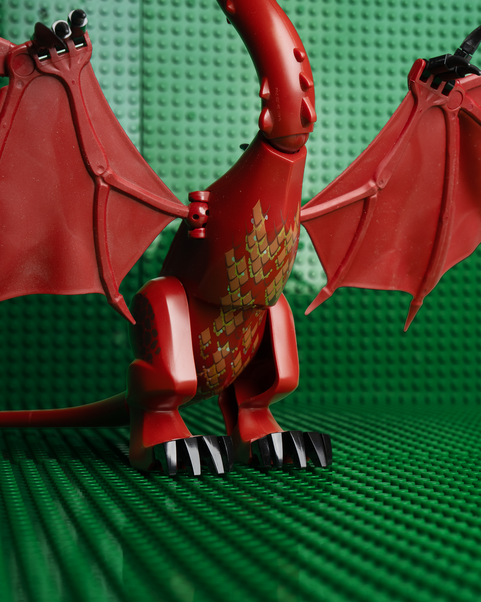 smaug01- Smaug the Dragon – LEGO The Hobbit