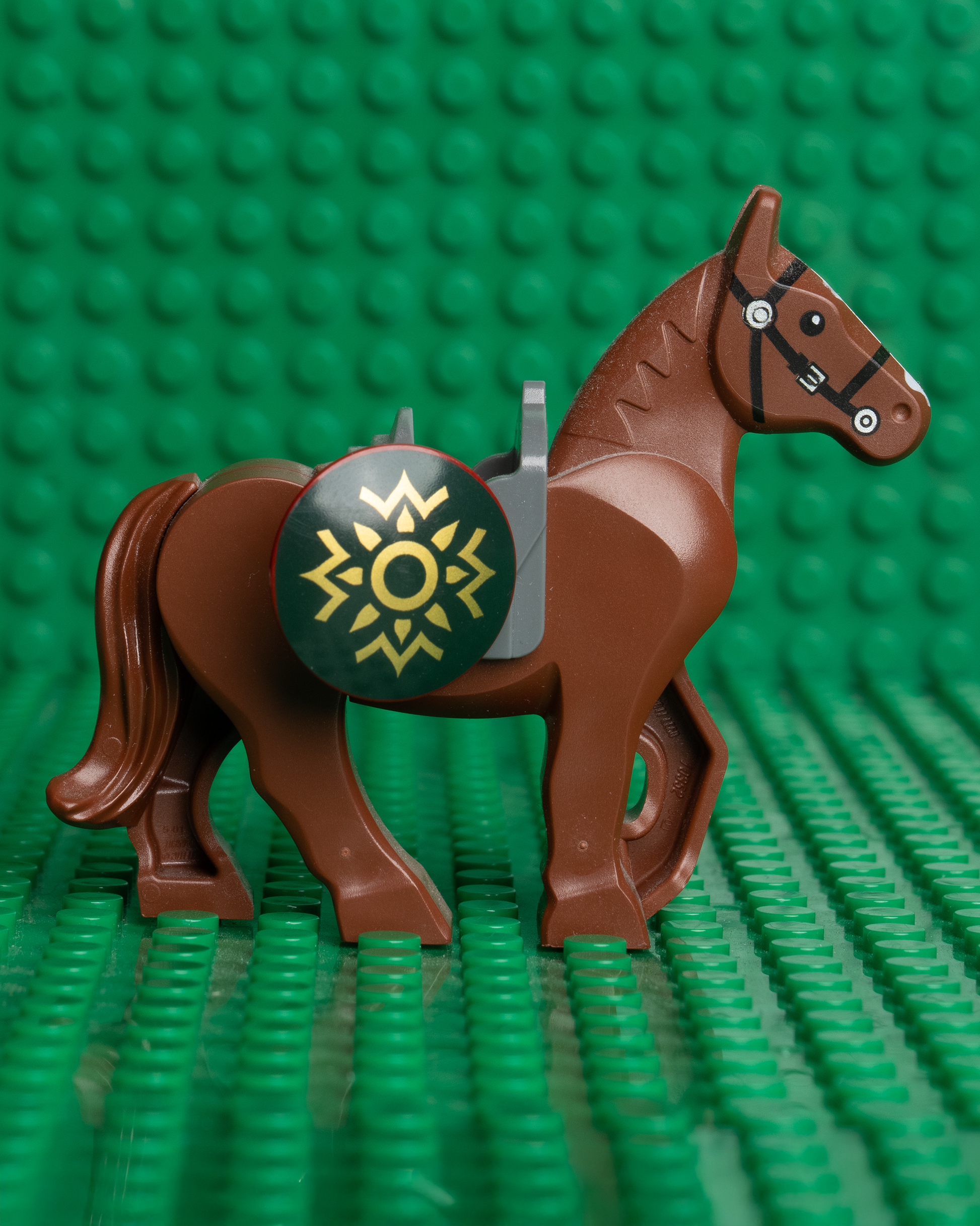 9474 Helm’s Deep Minifigures – LEGO The Lord of the Rings