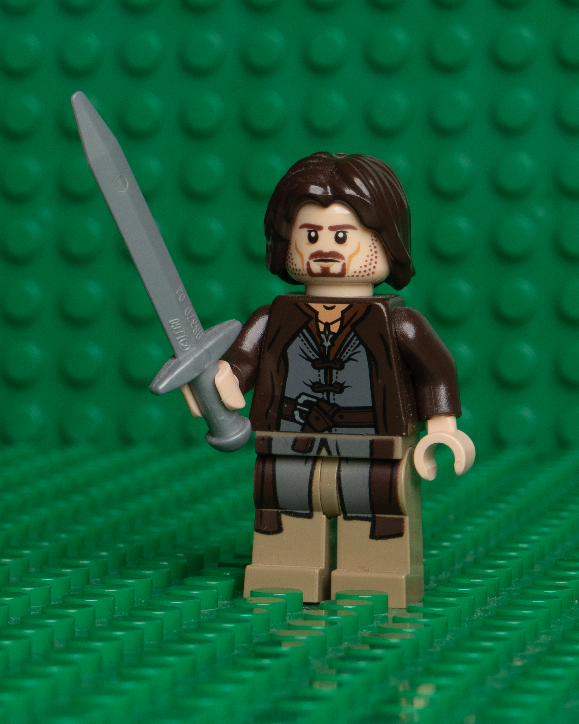 9474 Helm’s Deep Minifigures – LEGO The Lord of the Rings