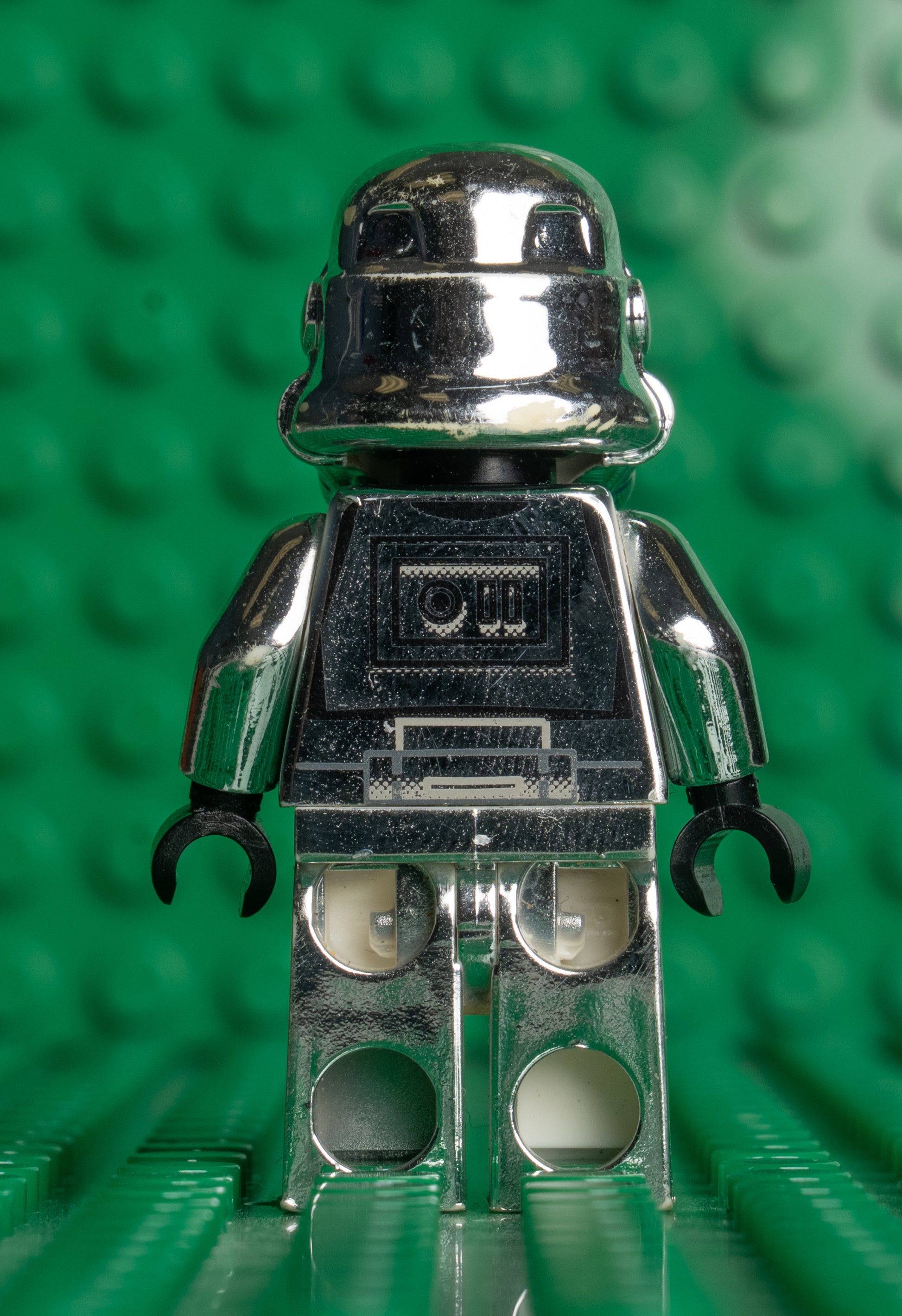 sw0097 - Imperial Stormtrooper (Chrome Silver)