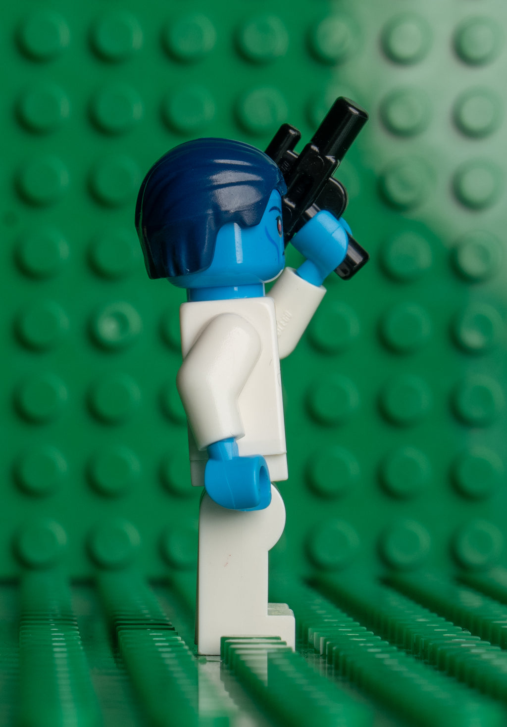 sw0811 – Grand Admiral Thrawn (Dark Azure Skin)