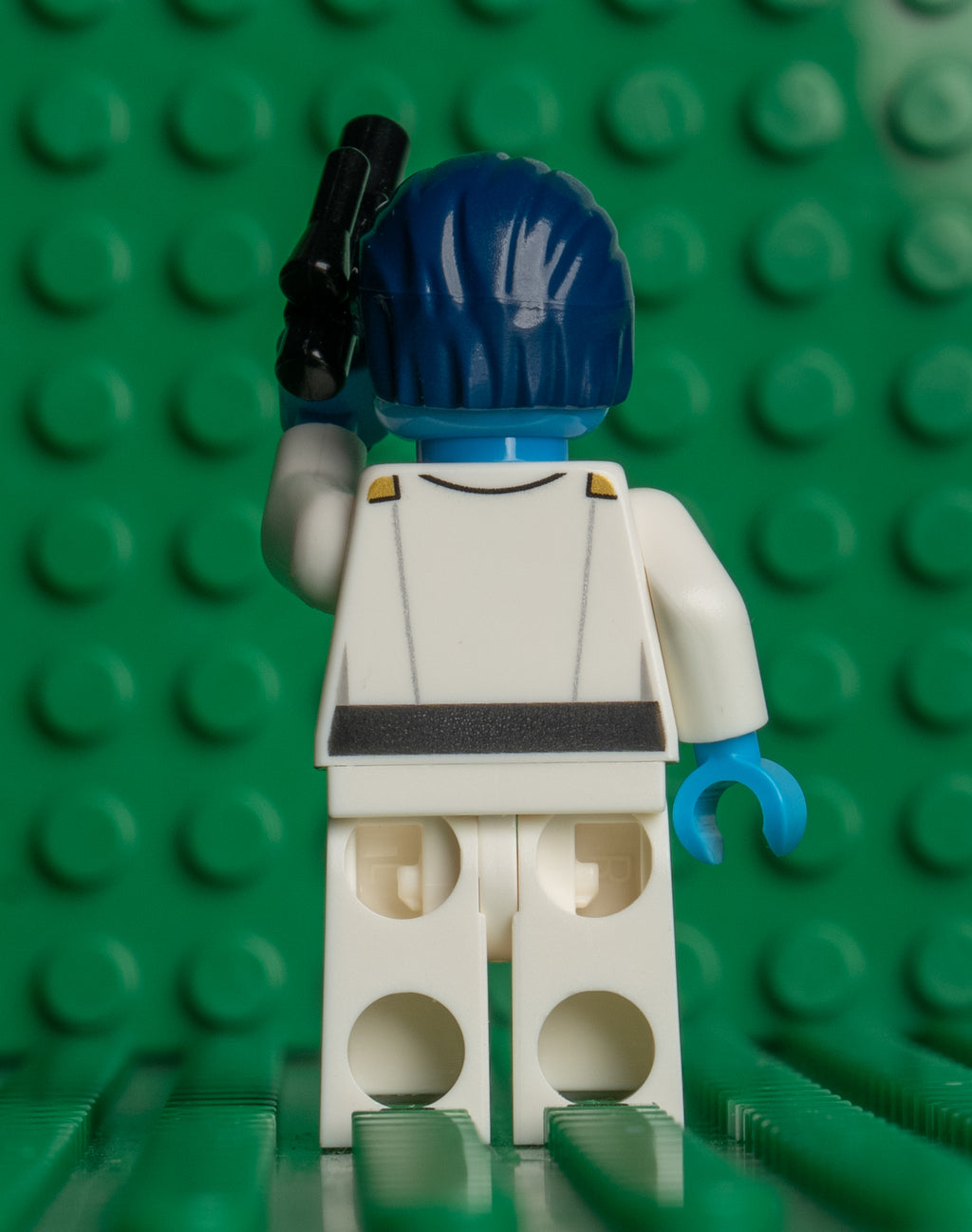 sw0811 – Grand Admiral Thrawn (Dark Azure Skin)
