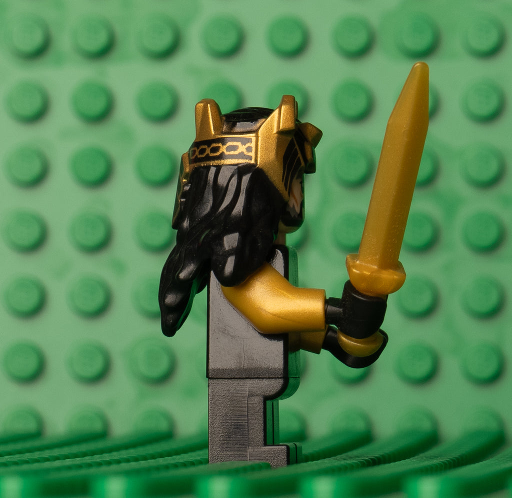 lor106 - Thorin Oakenshield Gold Armor and Crown