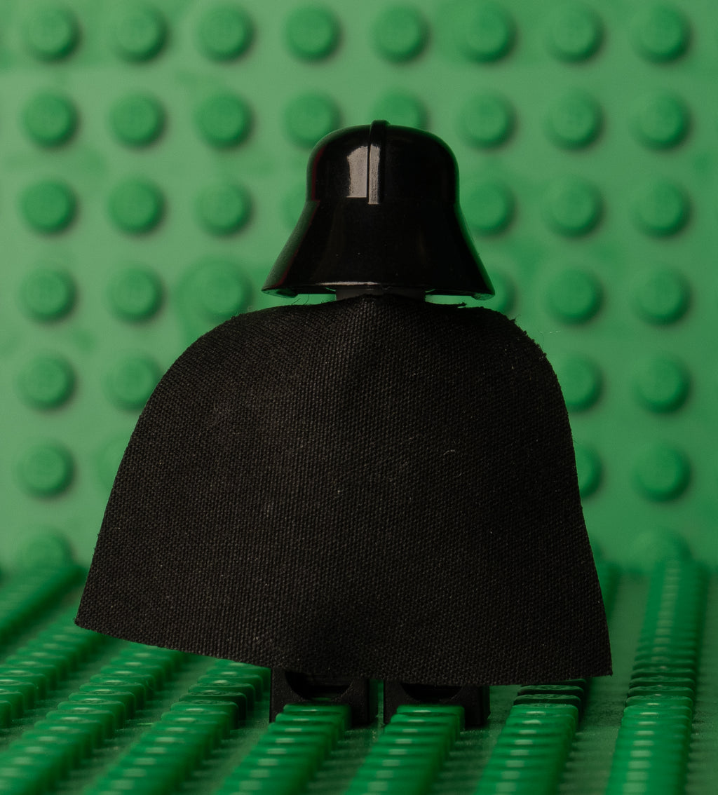 sw0117 - Darth Vader Trans Red Lightsaber