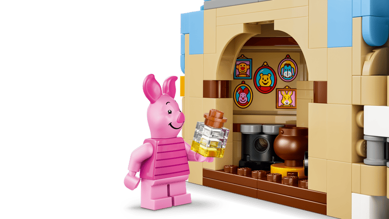 43305 Disney™ Piglet's Birthday Fun