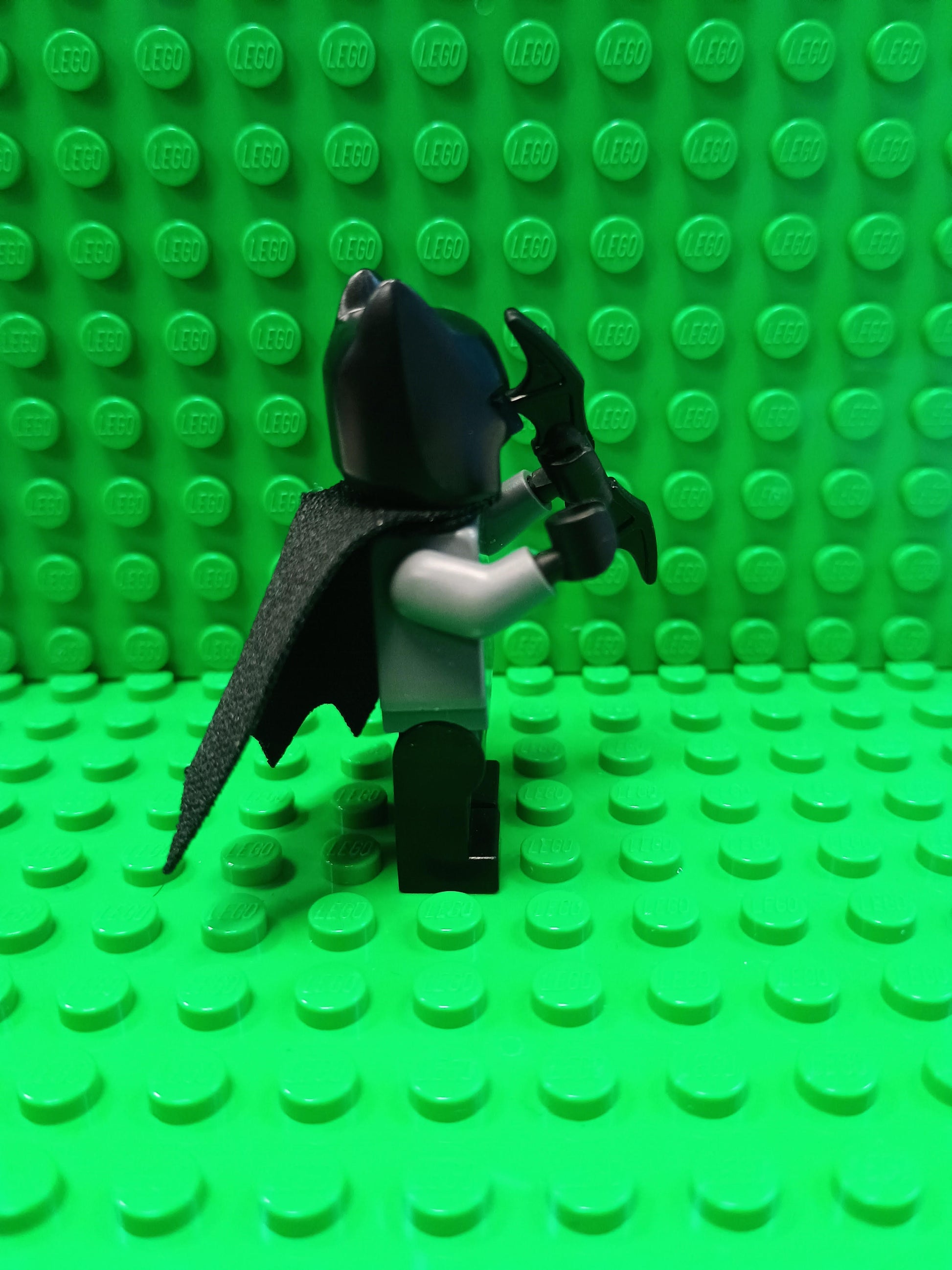 sh0435 - Batman - Tactical Suit