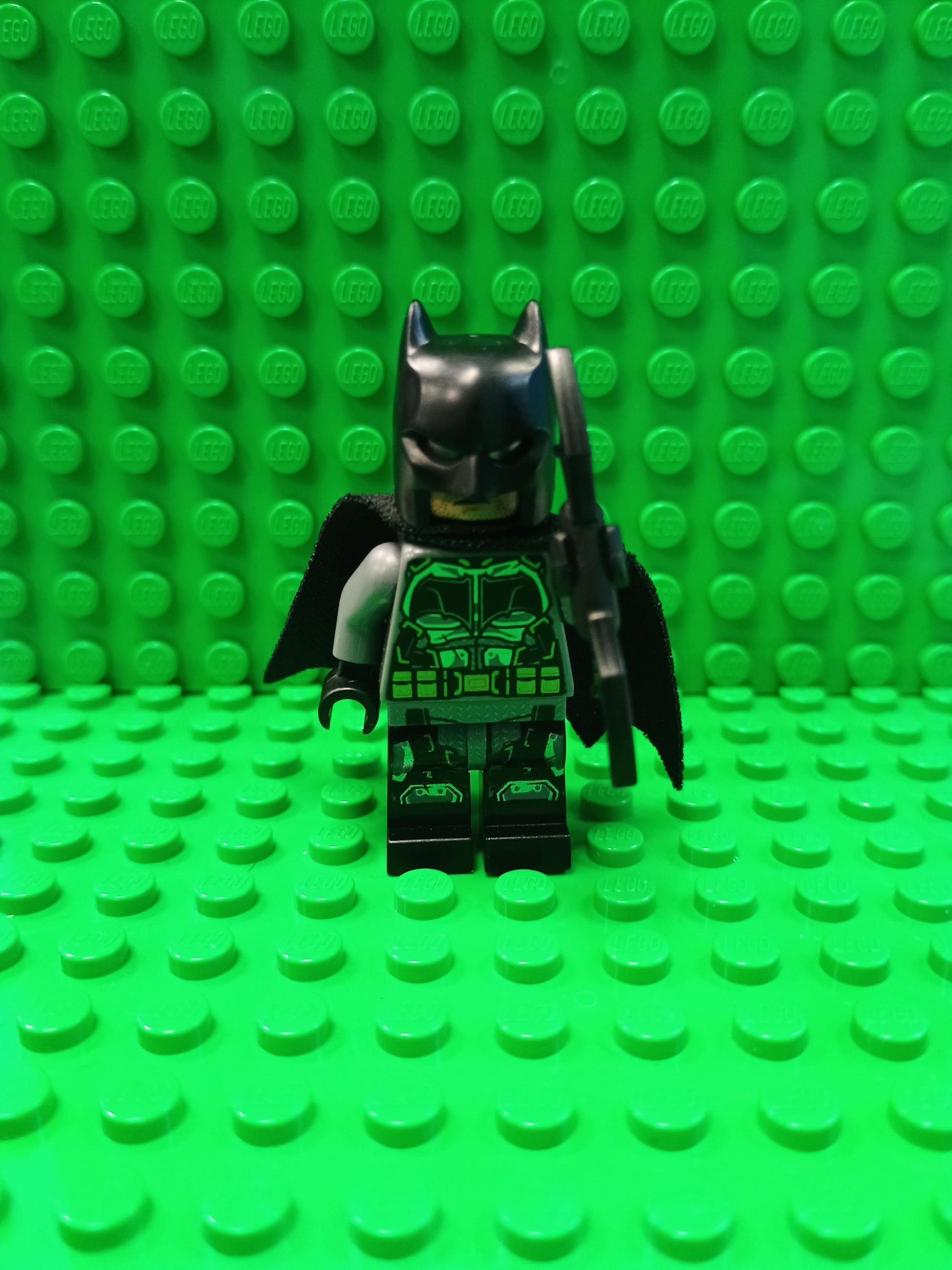 sh0435 - Batman - Tactical Suit